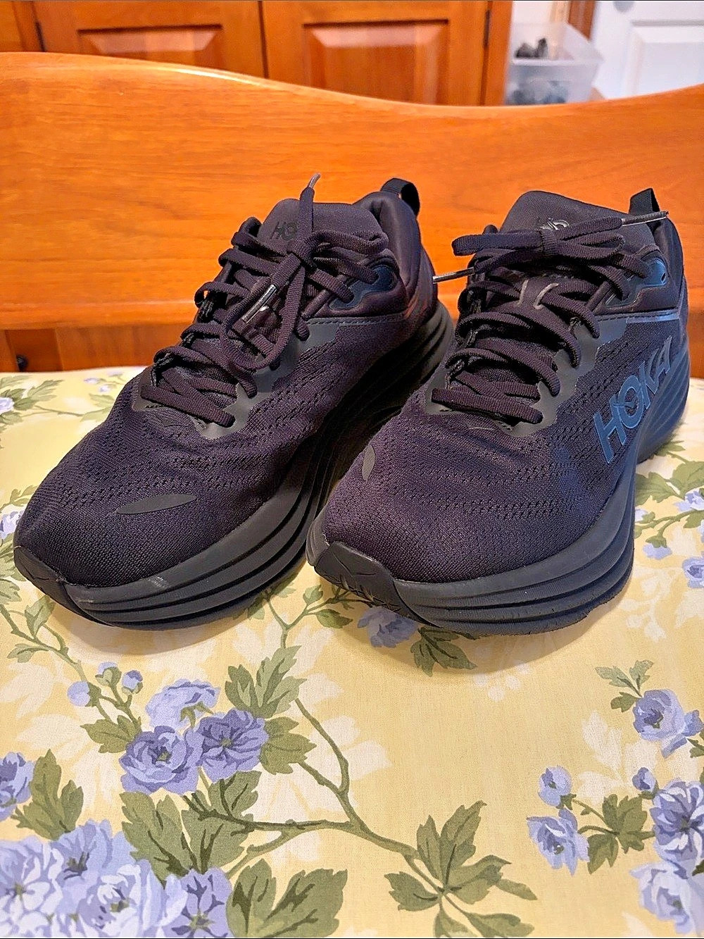 Hoka One Bondi 8 Athletic Shoes Black US 10 D
